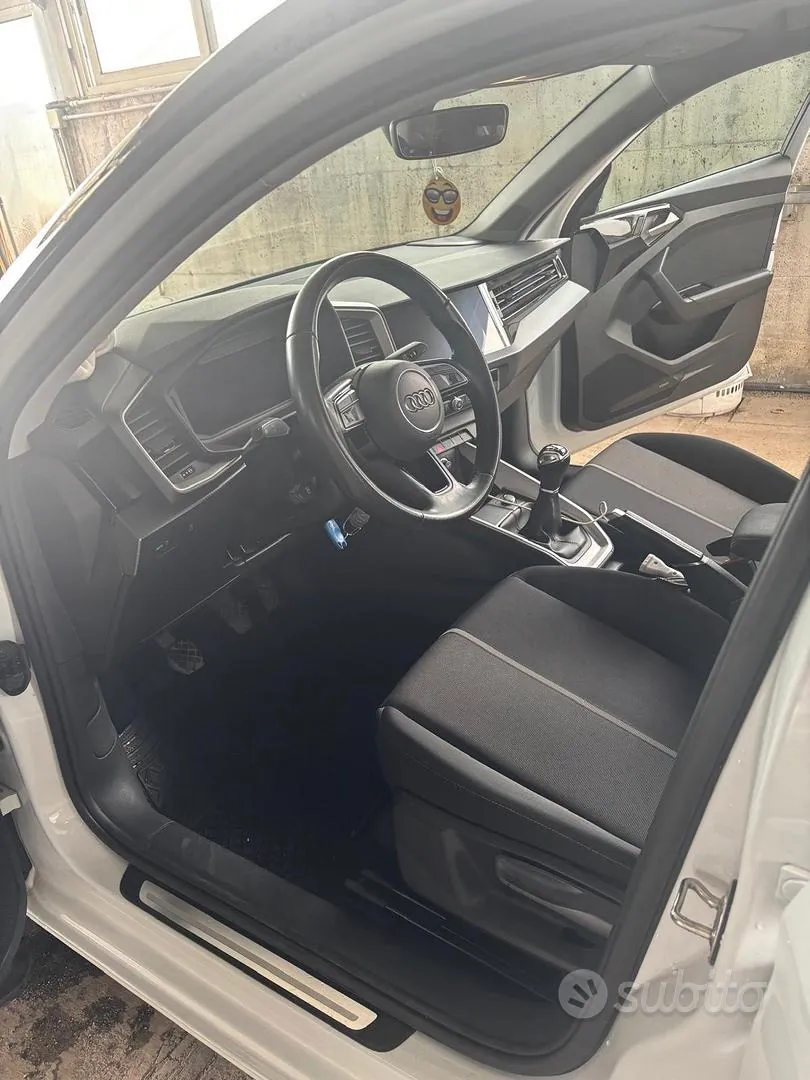 Audi A1 2022 photo 2