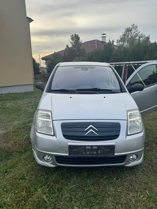 Citroen C2 2004 photo 3