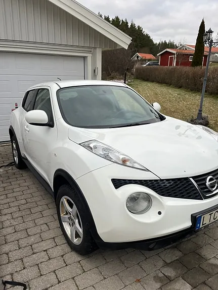Nissan Juke 2011 photo 2