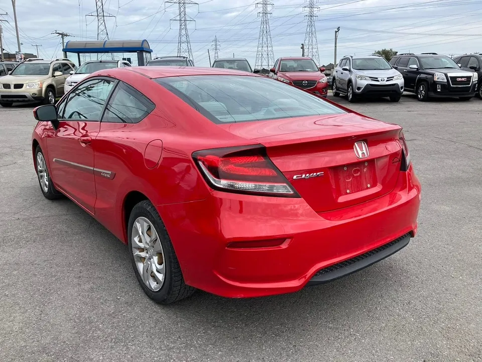 Honda Civic 2015 photo 4