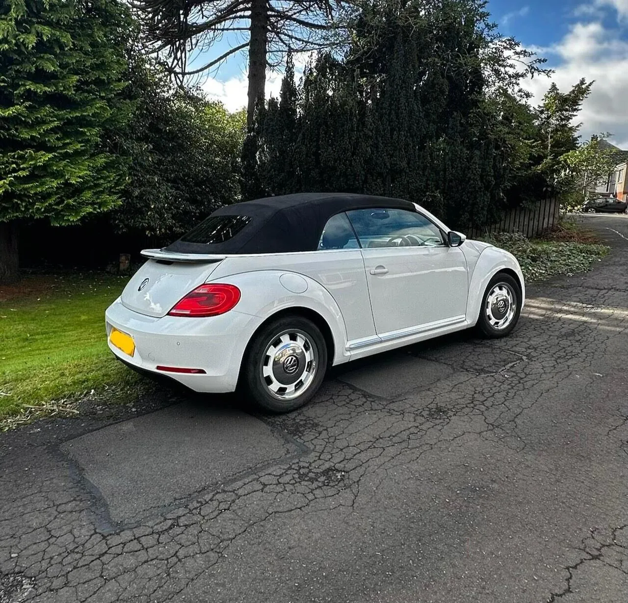 Volkswagen Beetle 2014 photo 2