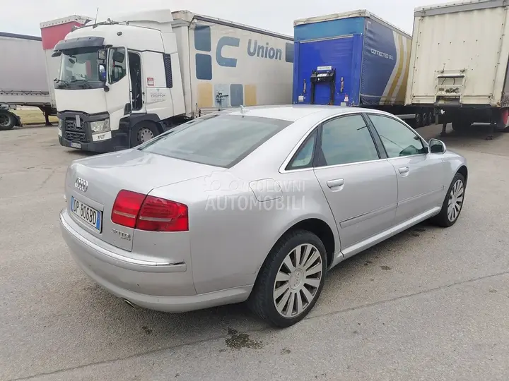 Audi A8 2008 photo 3
