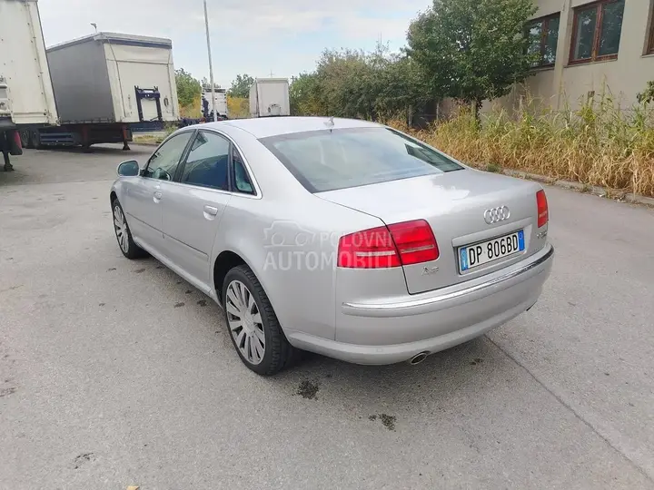 Audi A8 2008 photo 4