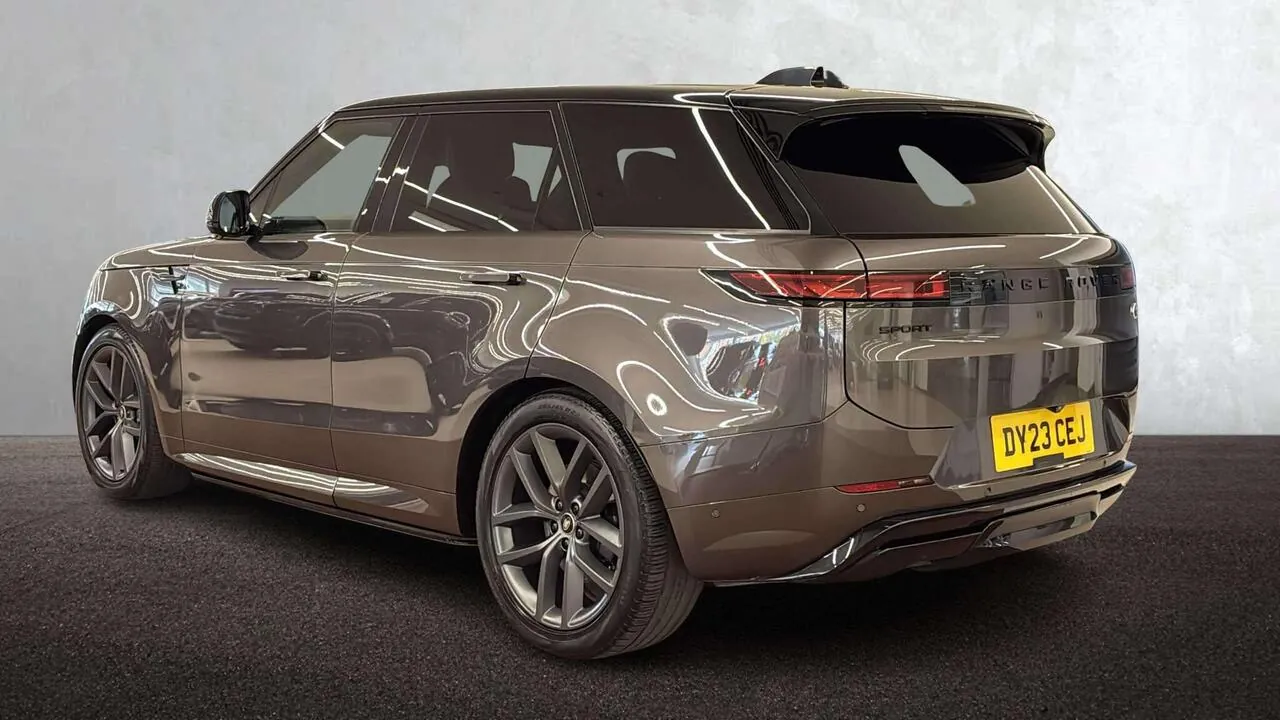 Land Rover Range Rover Sport 2023 photo 2