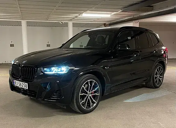 BMW X3 2022 photo 2