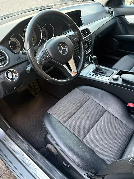 Mercedes-Benz C180 2012 photo 5