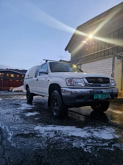 Toyota Hilux 2005 photo 4