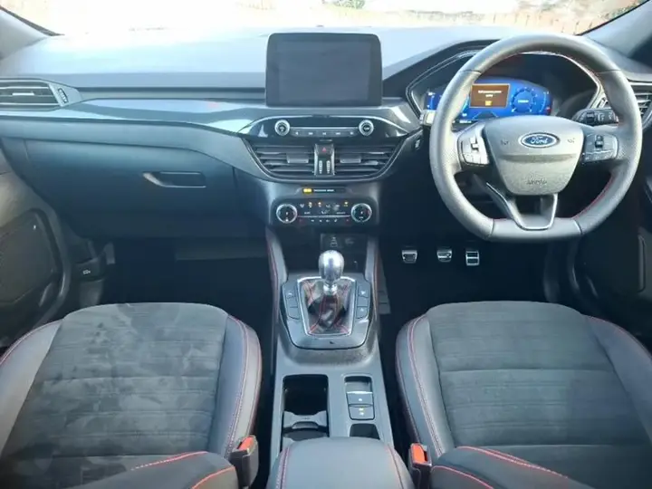 Ford Kuga 2023 photo 3