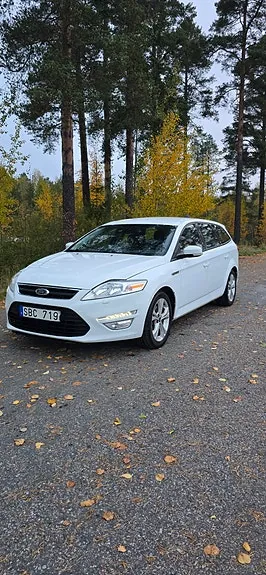 Ford Mondeo 2012 photo 2