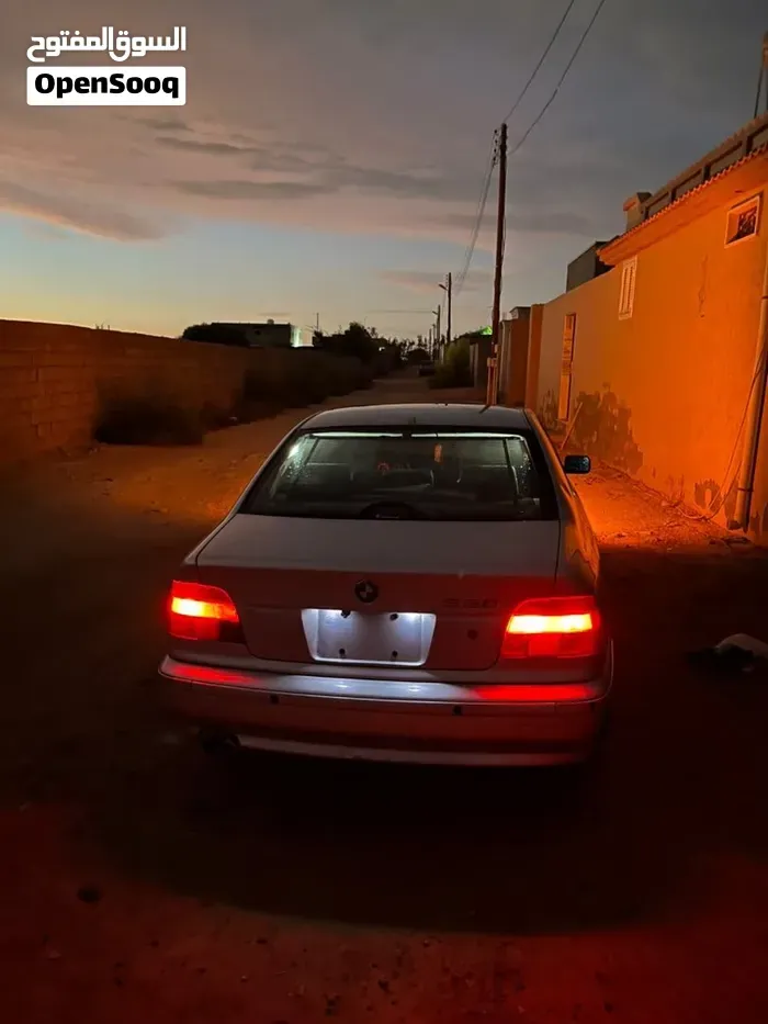 BMW 5 Series 2003 photo 3