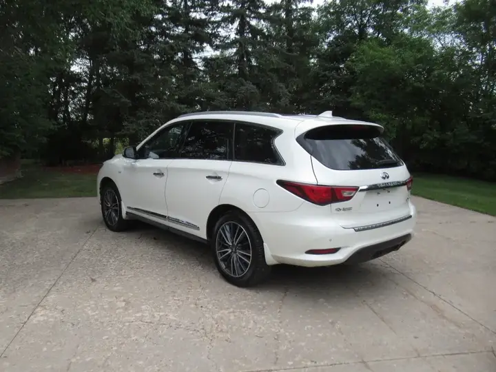 Infiniti Qx60 2017 photo 3