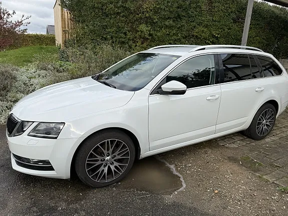 Skoda Octavia 2018 photo 3