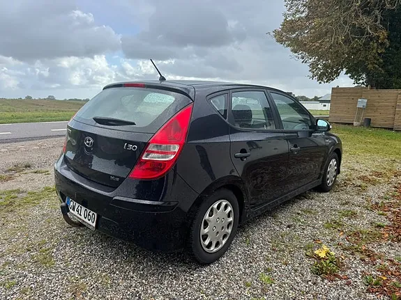 Hyundai I30 2012 photo 3