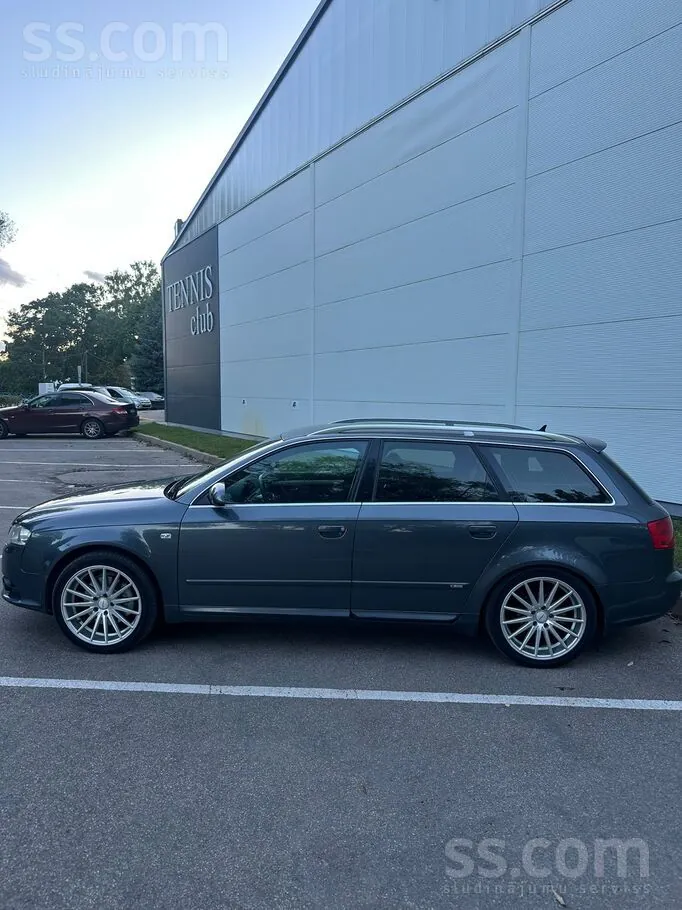 Audi A4 2007 photo 2
