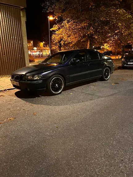 Volvo S60 2004 photo 2