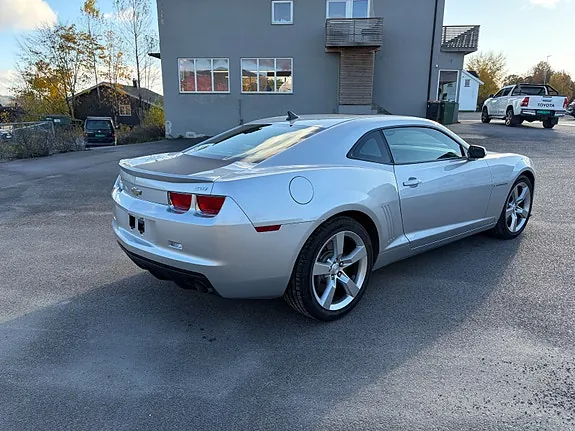 Chevrolet Camaro 2010 photo 4