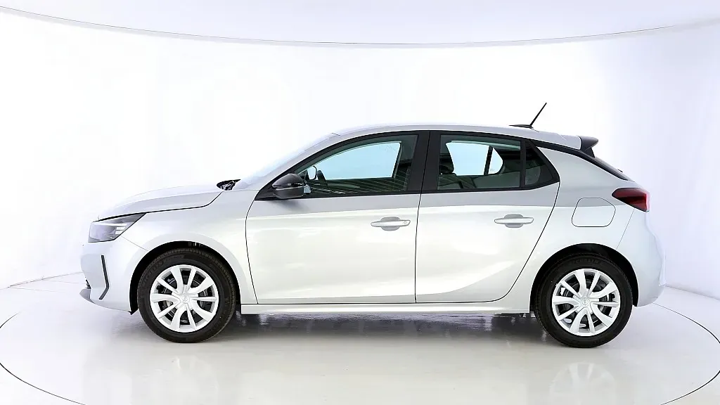 Opel Corsa photo 2