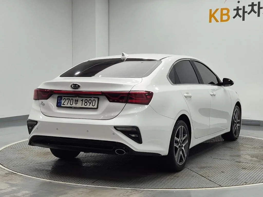 Kia K3 2021 photo 3