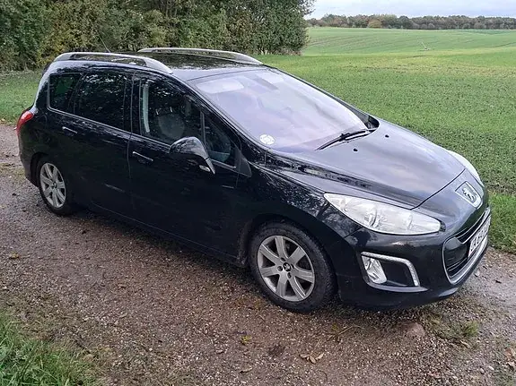 Peugeot 308 2011 photo 4