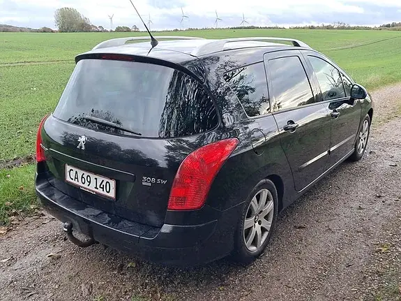 Peugeot 308 2011 photo 5