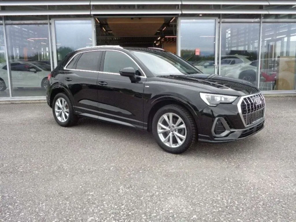 Audi Q3 2019 photo 3