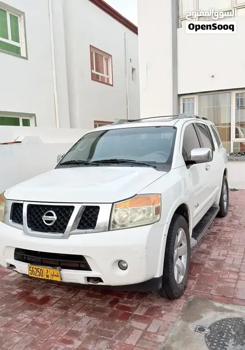 Nissan Armada 2012 photo 5