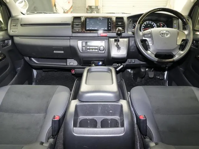 Toyota Hiace Gl 2015 photo 5