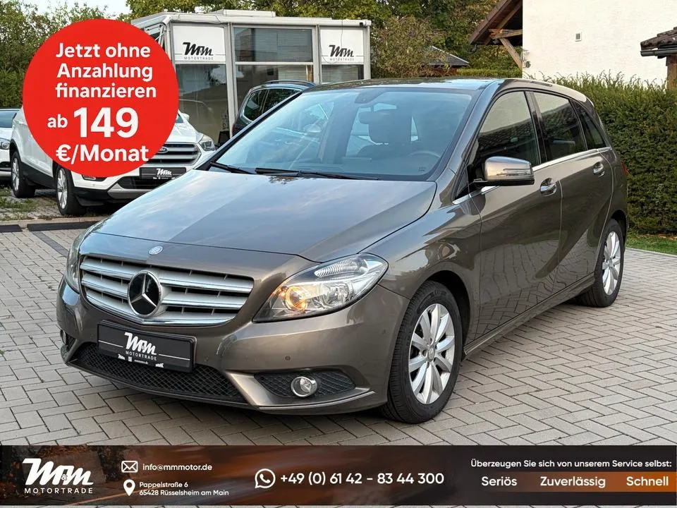 Mercedes-Benz B200
