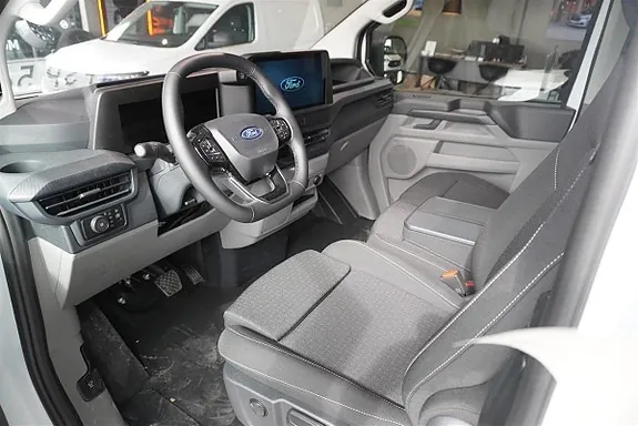 Ford Transit Custom 2027 photo 2