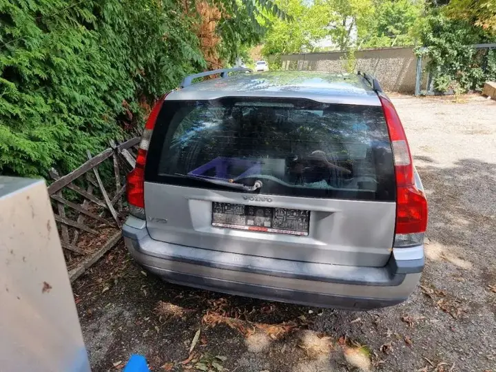 Volvo V70 2001 photo 3