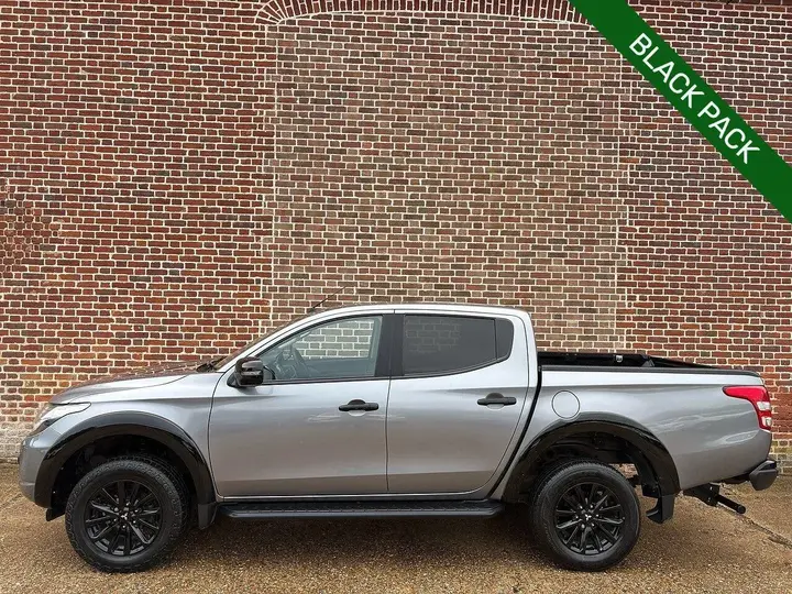 Mitsubishi L200 2020 photo 4