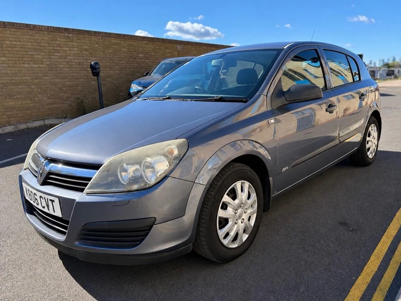 Vauxhall Astra 2006 photo 3