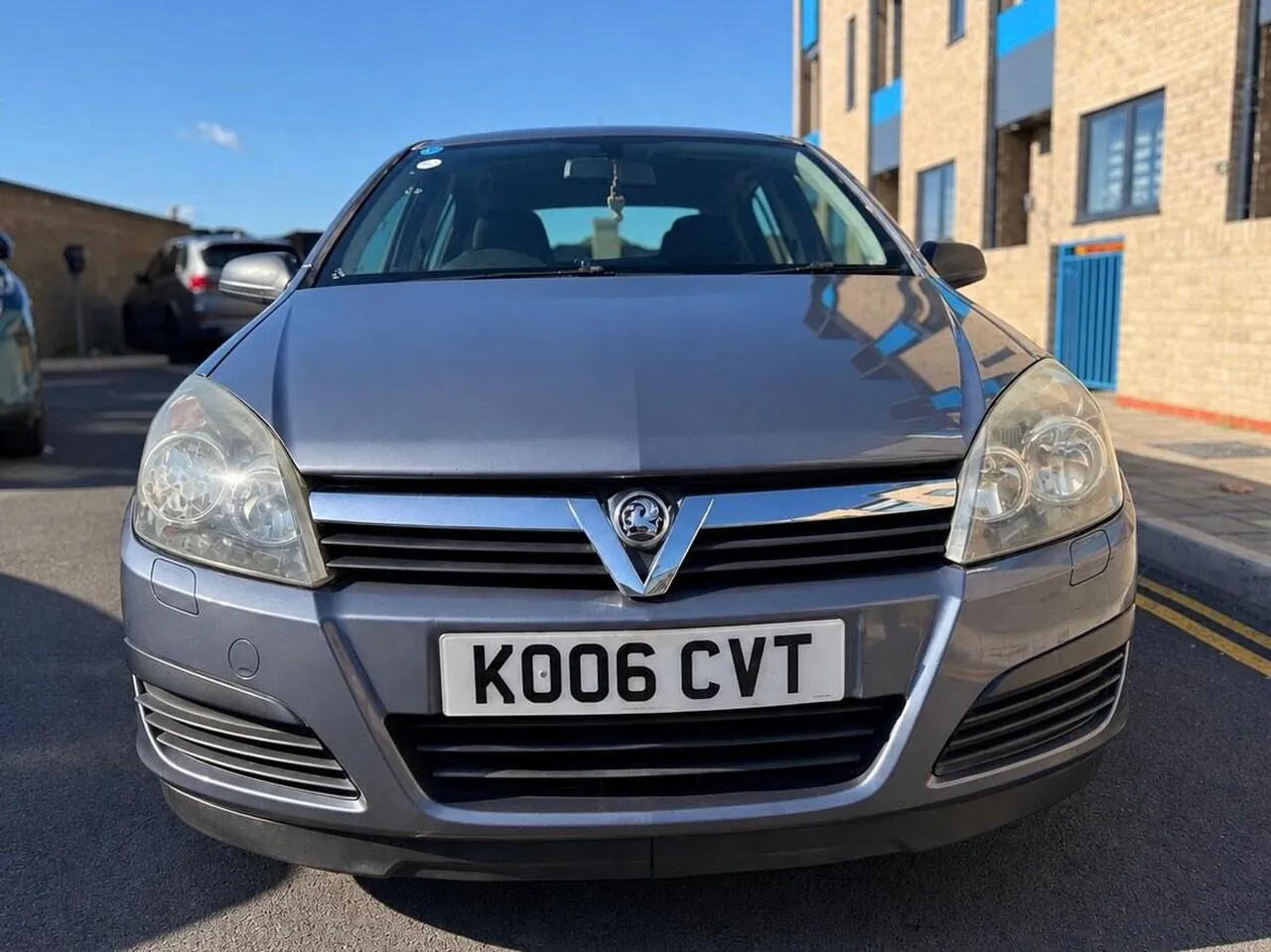 Vauxhall Astra 2006 photo 2