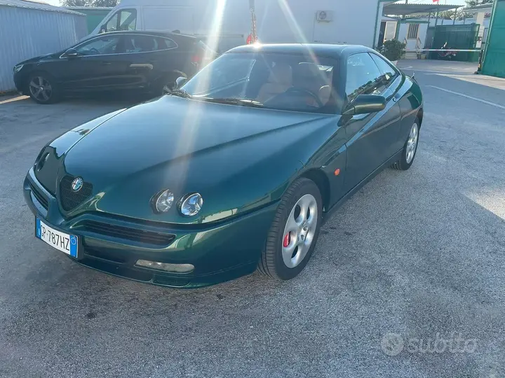 Alfa Romeo Gtv 1997 photo 4