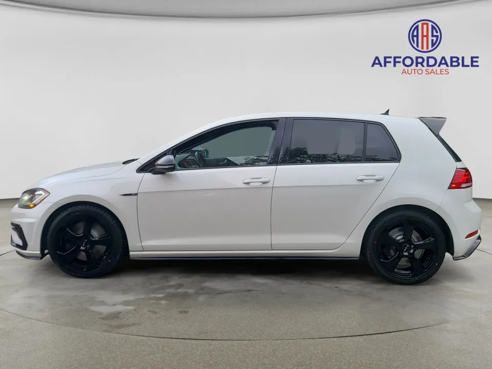Volkswagen Golf R 2019 photo 2