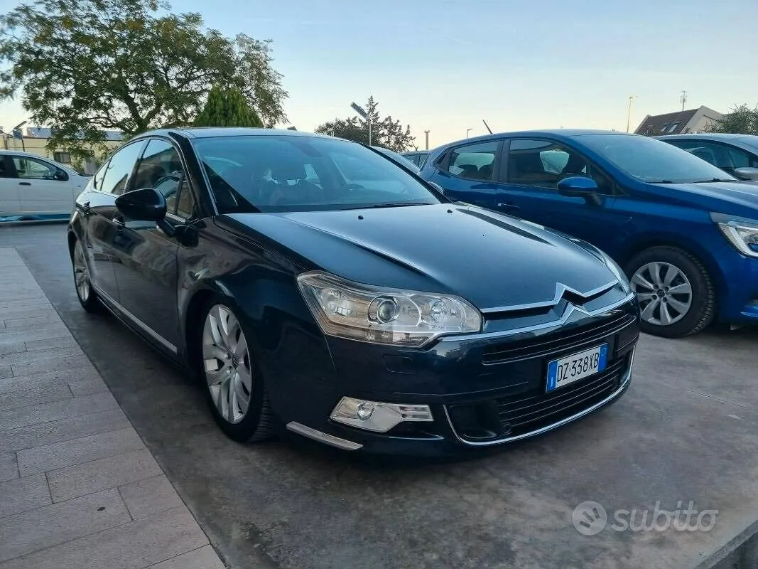 Citroen C5 2009 photo 2