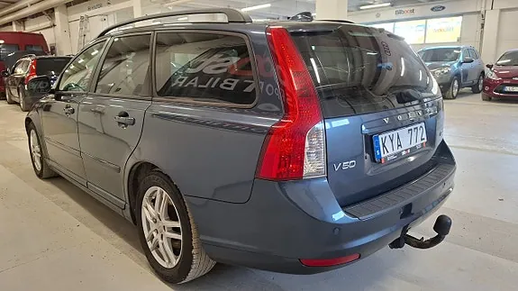 Volvo V50 2011 photo 5