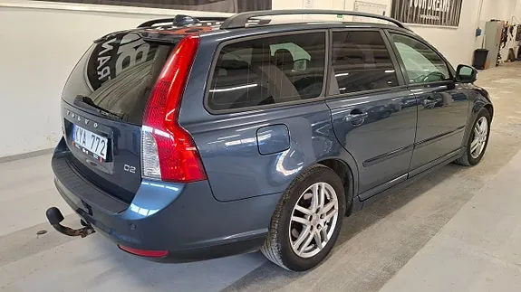 Volvo V50 2011 photo 4