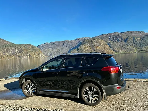 Toyota Rav4 2014 photo 3