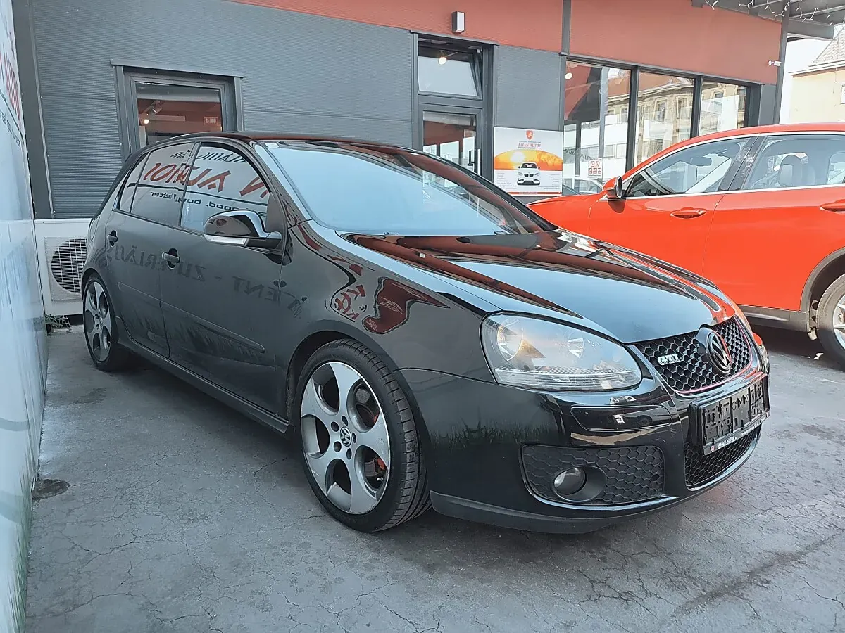 Volkswagen Golf 2006 photo 2