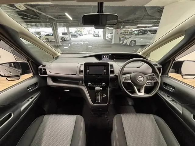 Nissan Serena 2020 photo 2
