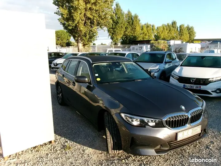 BMW Série 3 2021 photo 2