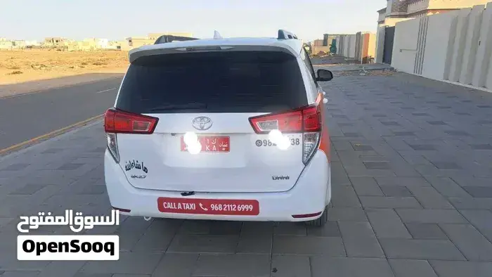 Toyota Innova 2022 photo 2