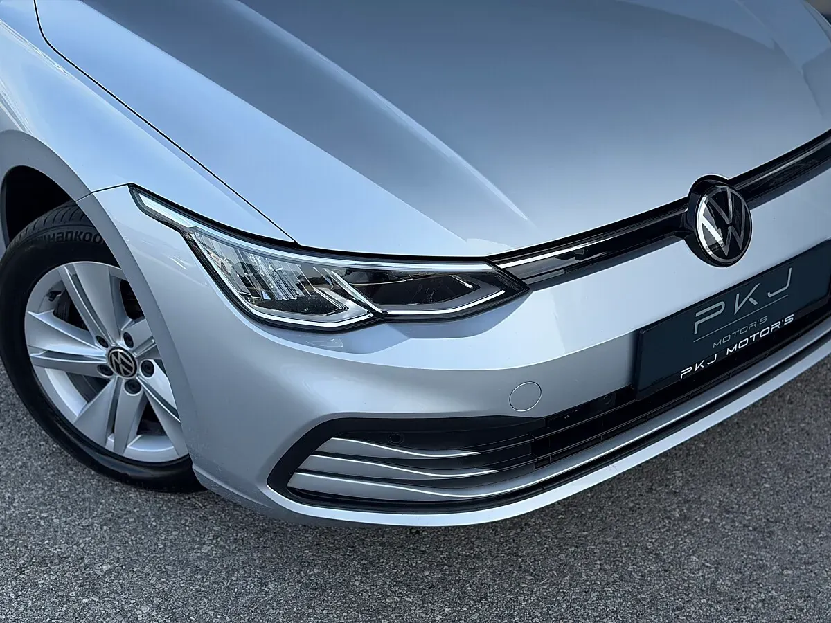 Volkswagen Golf 2022 photo 3