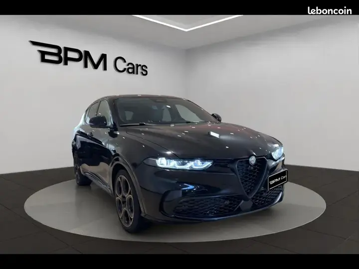 Alfa Romeo Tonale 2025 photo 3