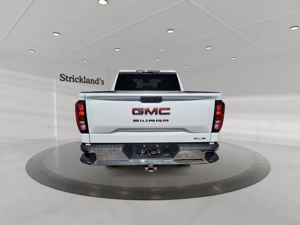 GMC Sierra 1500 2024 photo 3