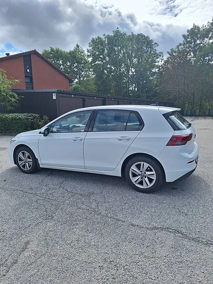 Volkswagen Golf Viii 2021 photo 2