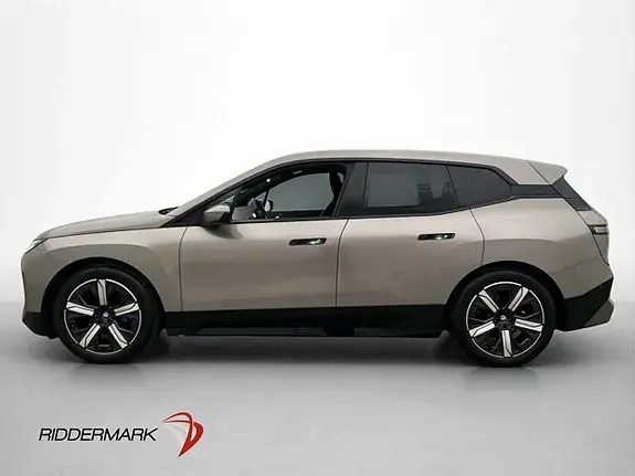 BMW Ix 2022 photo 5