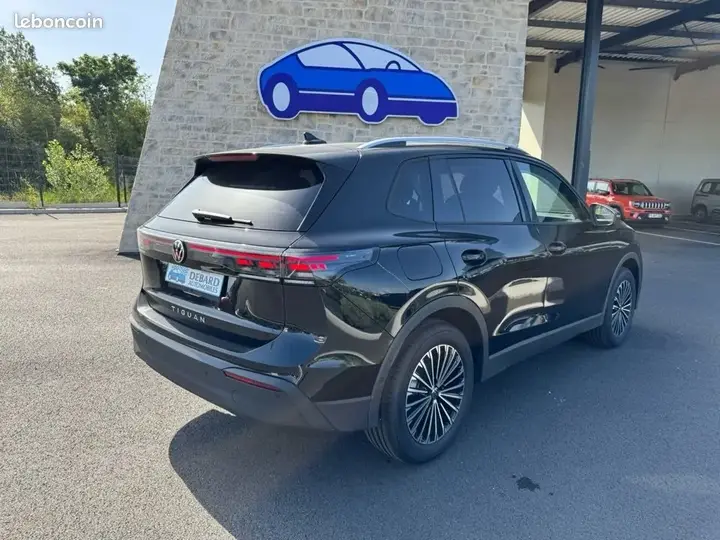 Volkswagen Tiguan 2026 photo 5