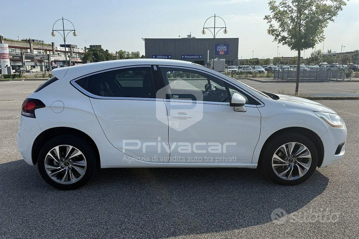 DS Automobiles Ds 4 2015 photo 4